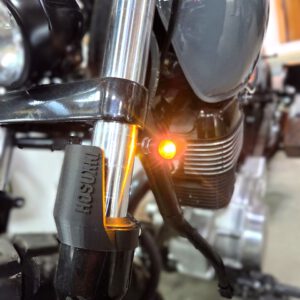 Blinkerhalter Suzuki LS650 Savage untere Gabelbrücke HOSUKKI